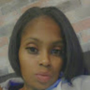 Meet your Posher, Shakia